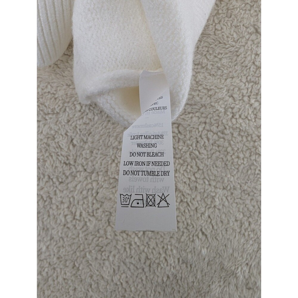 Designer Sweaters (4) Small Soft And Cozy Fabrics Cashmere Etc **Flaw** - Picture 13 of 16